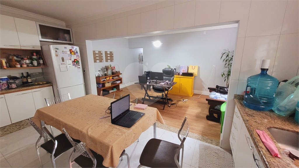 Casa à venda com 4 quartos, sendo 1 suíte, em Vila Matilde, São Paulo, SP