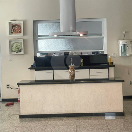 Salão Comercial para alugar no Centro, Vinhedo, SP