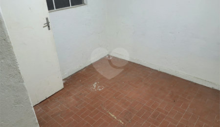 Casa Térrea à venda com 2 quartos em Vila Esperança, São Paulo, SP