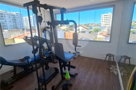 Casa à venda com 5 quartos, sendo 4 suítes, em Campo Grande, Rio de Janeiro, RJ