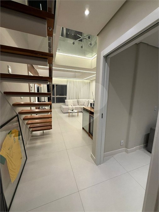 Apartamento à venda com 3 quartos, sendo 1 suíte, em Vila Leopoldina, São Paulo, SP