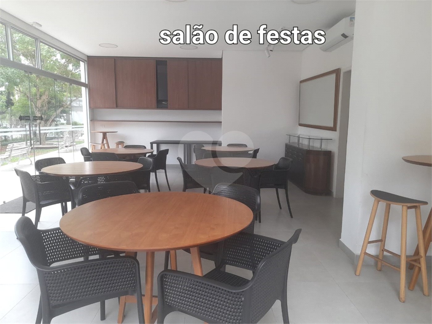 Apartamento à venda com 3 quartos, sendo 1 suíte, em Vila Pirajussara, São Paulo, SP