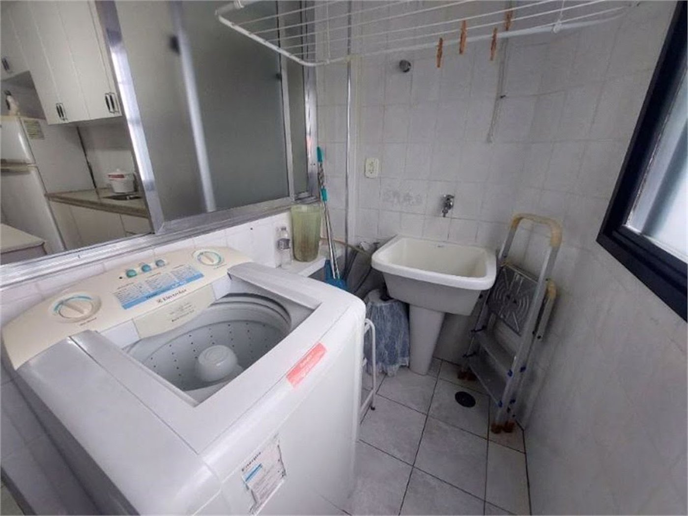 Apartamento Residencial à venda, Boqueirão, Praia Grande - AP0408.