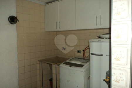 Casa à venda com 3 quartos, sendo 1 suíte, em Jardim Cláudia, São Paulo, SP