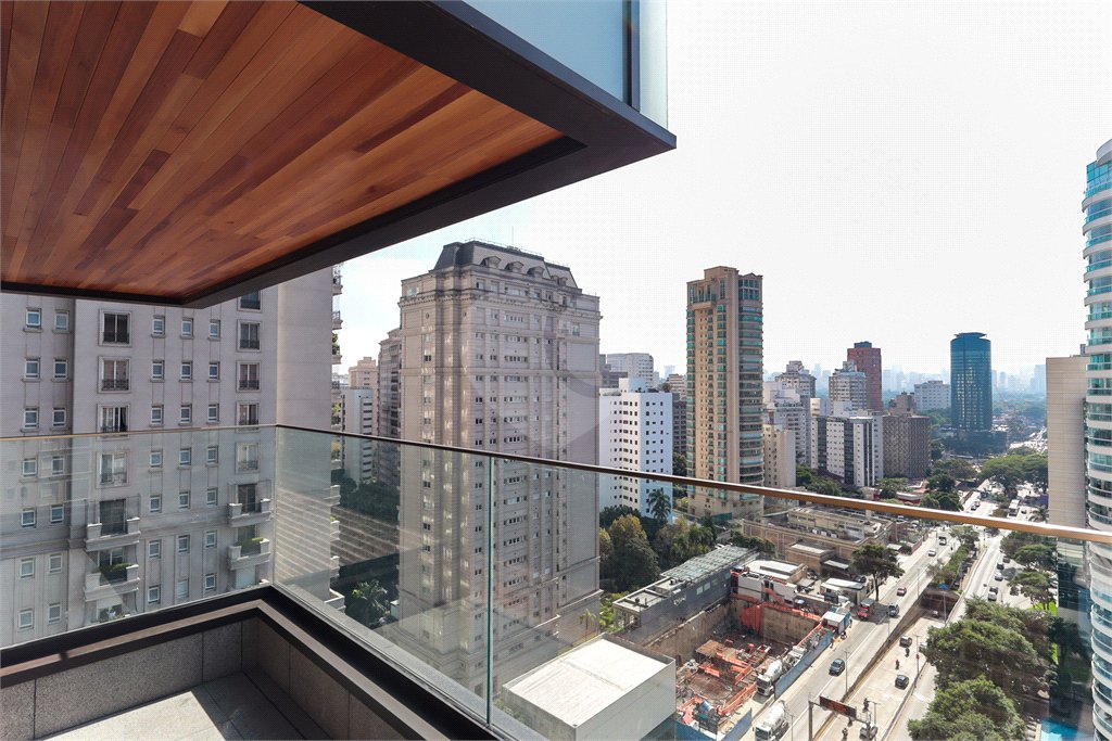 Apartamento à venda com 4 suítes em Cidade Jardim, São Paulo, SP