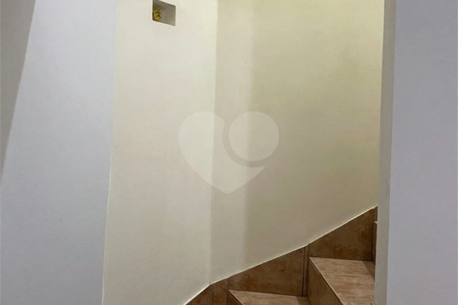 Sobrado à venda com 2 quartos, sendo 1 suíte,  no Brasilândia, São Paulo, SP