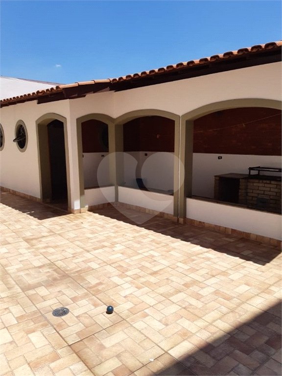 Sobrado à venda com 3 quartos, sendo 2 suítes,  em Vila Paulicéia, São Paulo, SP