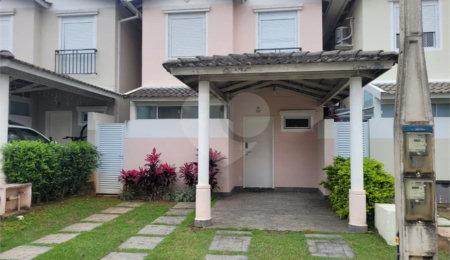 Casa à venda com 3 quartos, sendo 1 suíte,  no condomínio Arte de Viver, Sorocaba - SP
