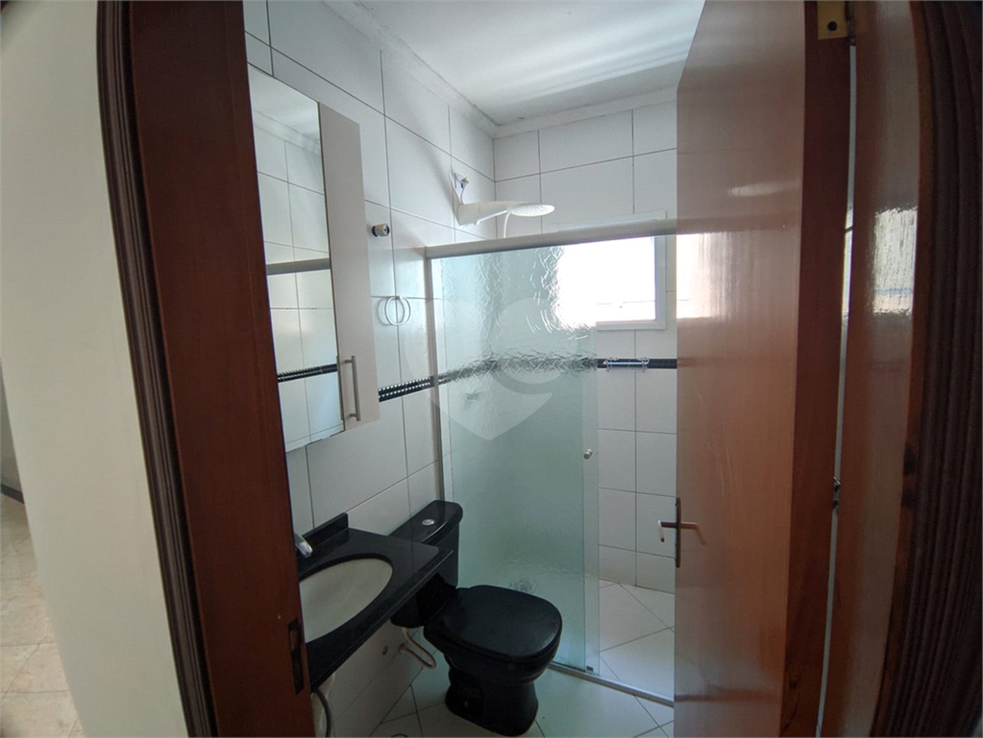 Cobertura à venda com 2 quartos, sendo 1 suíte,  em Vila Scarpelli, Santo André, SP