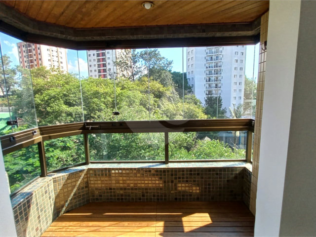 Apartamento à venda com 3 quartos, sendo 1 suíte,  em Butantã, São Paulo, SP