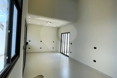 Casa à venda com 3 quartos, sendo 1 suíte, em Jardim Novo São Pedro, Salto, SP