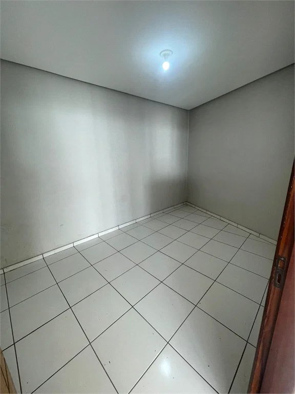 Casa para alugar com 3 quartos, sendo 1 suíte, em Setor Industrial, Balsas, MA