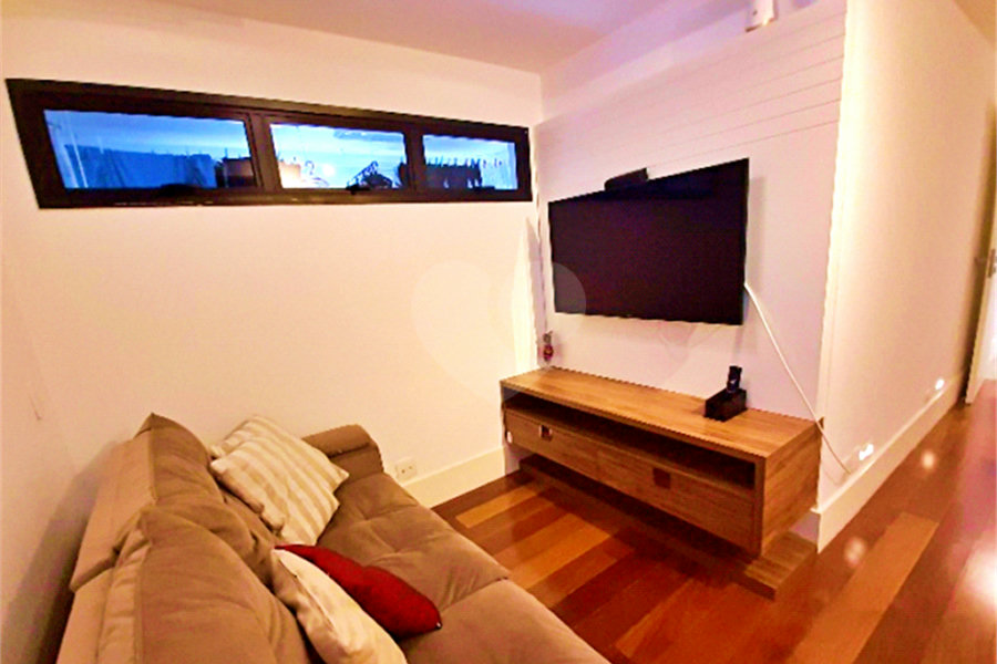Apartamento à venda com 4 quartos, sendo 3 suítes, em Santana, São Paulo, SP