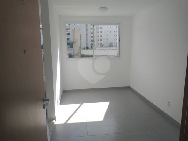 Apartamento à venda com 2 quartos em Jardim Íris, São Paulo, SP