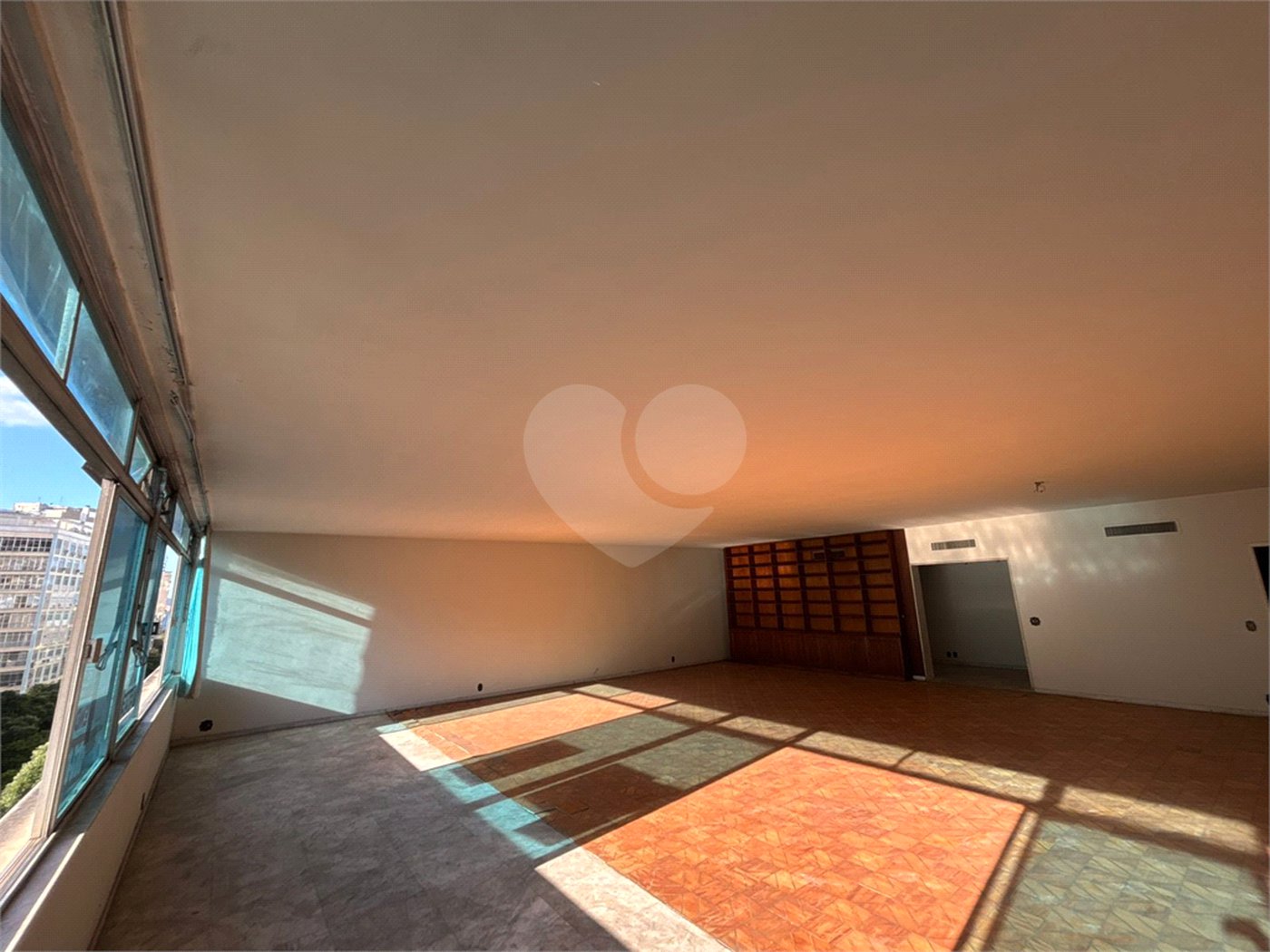 Apartamento à venda com 4 quartos, sendo 1 suíte, em Flamengo, Rio de Janeiro, RJ
