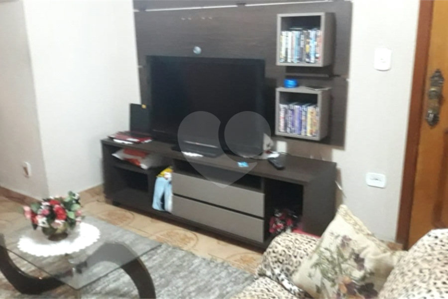 Sobrado à venda com 3 quartos, sendo 1 suíte, em Parque Continental I, Guarulhos, SP