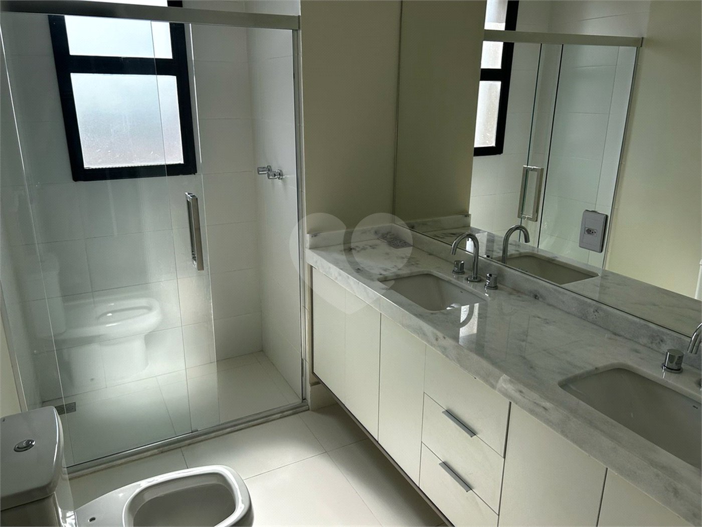 Apartamento à venda com 3 suítes no Centro, Itapetininga, SP