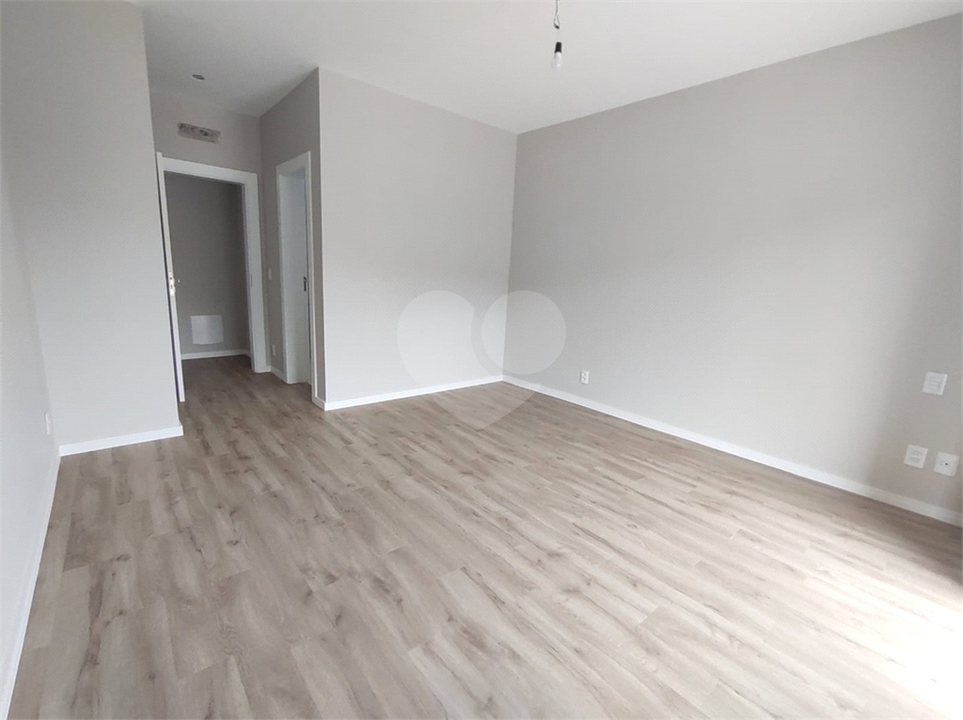 Casa à venda com 4 suítes em Residencial Jatibela, Campinas, SP
