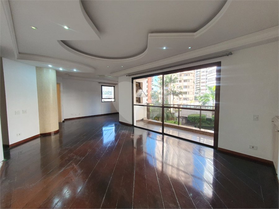 Apartamento à venda com 4 quartos, sendo 2 suítes, em Anália Franco, São Paulo, SP