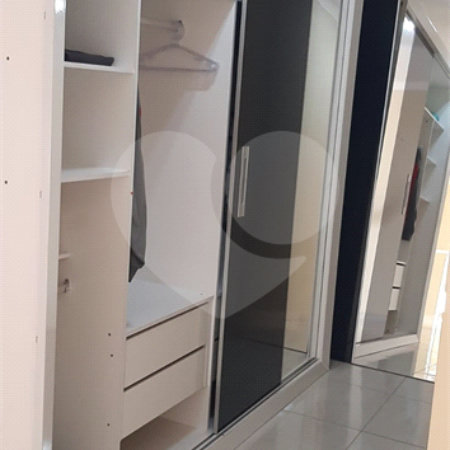 Casa à venda com 3 suítes no condomínio Parque Residencial Shambala 3, Atibaia - SP