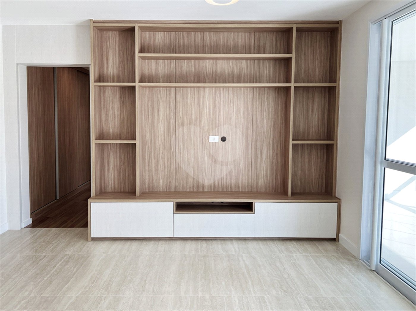 Apartamento à venda com 3 suítes em Vila Romana, São Paulo, SP