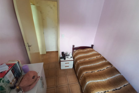 Casa Térrea à venda com 3 quartos em Jardim Maria Virginia, São Paulo, SP
