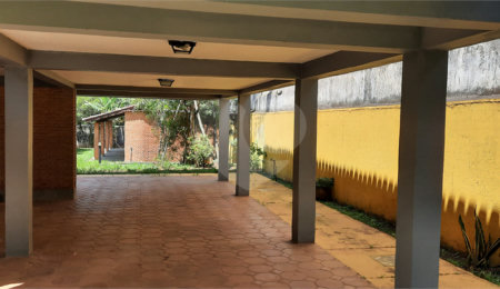 Casa à venda ou para alugar com 4 quartos, sendo 2 suítes,  em Mantiqueira, Mairiporã, SP