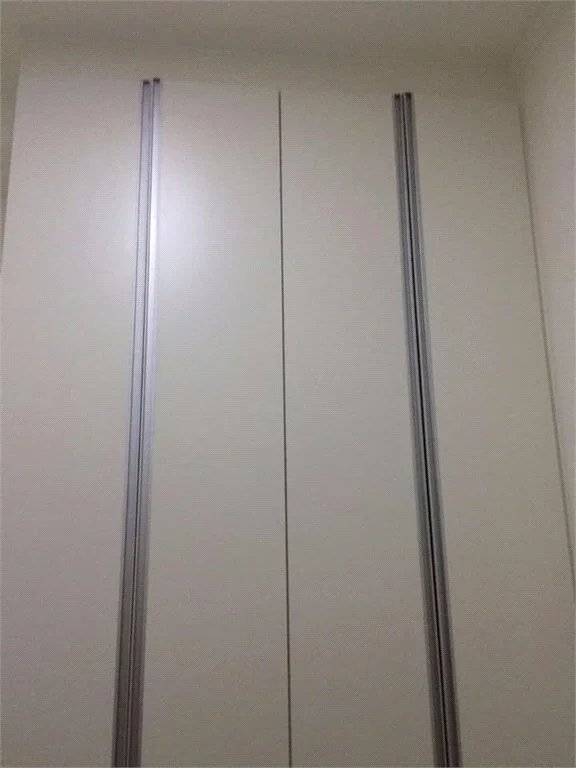 Apartamento à venda com 3 quartos, sendo 1 suíte,  em Parque Reboucas, São Paulo, SP