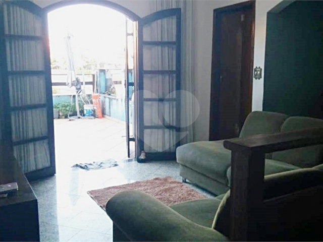 Sobrado à venda com 3 quartos, sendo 1 suíte,  em Vila Guilherme, São Paulo, SP