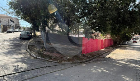 Terreno à venda em Jardim Ubirajara (zona Sul), São Paulo, SP