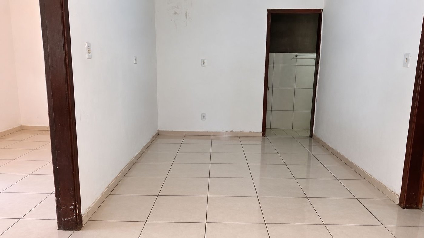 Casa à venda com 2 quartos em Vila Guanabara, Três Lagoas, MS