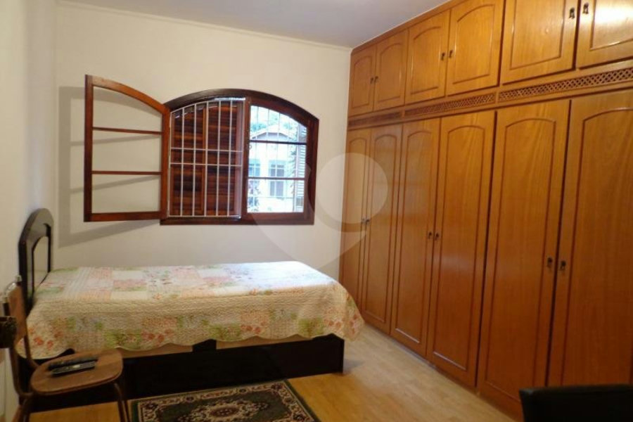 Sobrado à venda com 2 quartos em Horto Florestal, São Paulo, SP