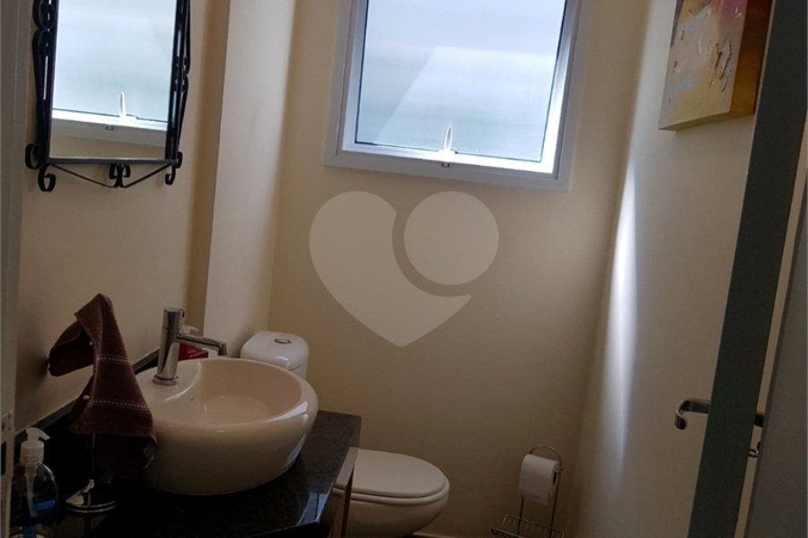 Sobrado à venda com 3 quartos, sendo 2 suítes, em Santana, São Paulo, SP