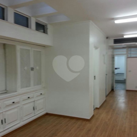 Casa à venda ou para alugar com 9 quartos em Vila Mariana, São Paulo, SP