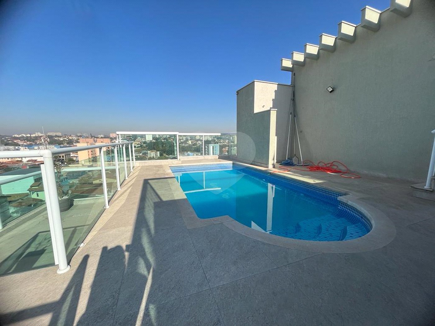 Apartamento à venda com 3 suítes em Jardim Faculdade, Sorocaba, SP