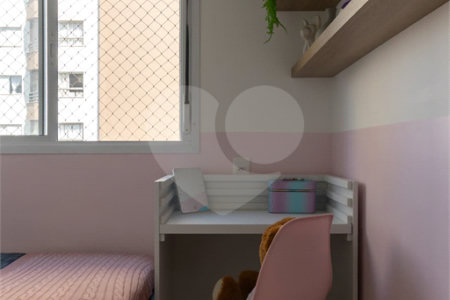 Apartamento à venda com 3 quartos, sendo 1 suíte,  em Alto da Lapa, São Paulo, SP