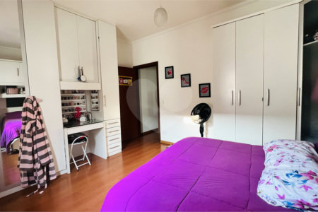 Sobrado à venda com 3 quartos, sendo 1 suíte, em Jardim São Paulo(zona Norte), São Paulo, SP