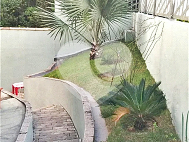 Casa à venda com 3 suítes no condomínio Loteamento Haras El Passo, Mairiporã - SP