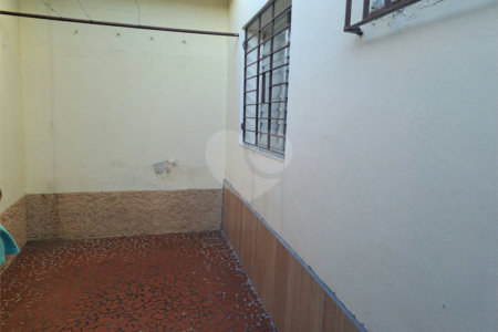 Sobrado à venda com 3 quartos em Campo Belo, São Paulo, SP