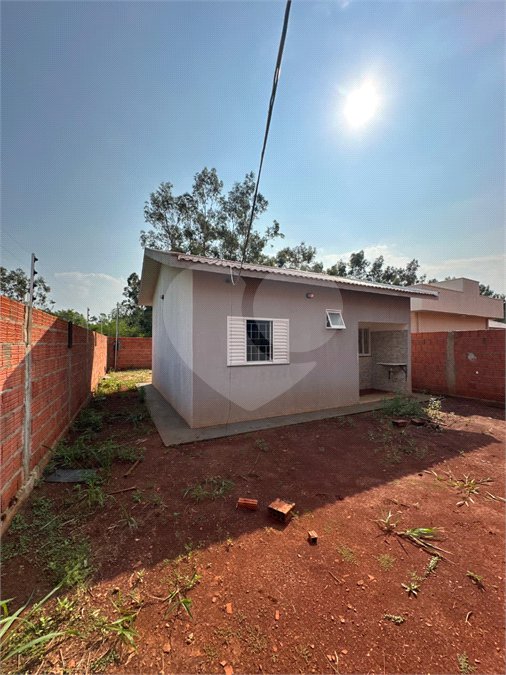Casa à venda com 2 quartos em Residencial Solaris, Ponta Porã, MS