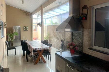 Casa à venda com 3 suítes no condomínio Residencial Gramados de Sorocaba, Sorocaba - SP