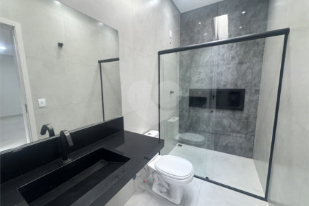 Casa à venda com 3 quartos, sendo 1 suíte, no condomínio Residencial Villagio Wanel, Sorocaba - SP