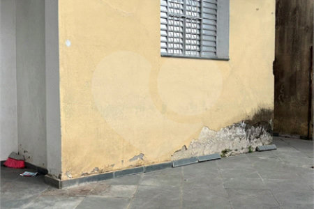 Casa Térrea à venda com 3 quartos em Jardim Dom José, São Paulo, SP
