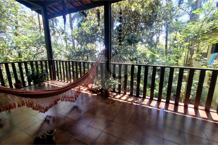 Casa à venda com 3 quartos, sendo 1 suíte, em Serra da Cantareira, Mairiporã, SP