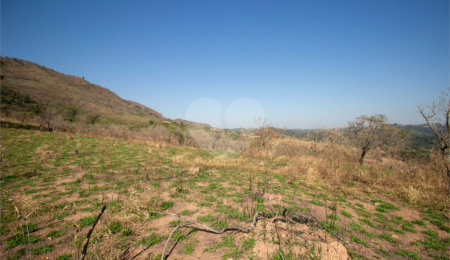 Terreno à venda em Recanto das Acácias, São Roque, SP