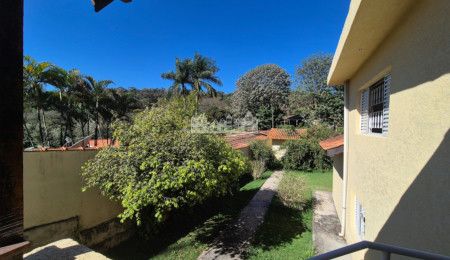 Casa à venda com 3 quartos, sendo 1 suíte, em Ribeirão dos Porcos, Atibaia - SP