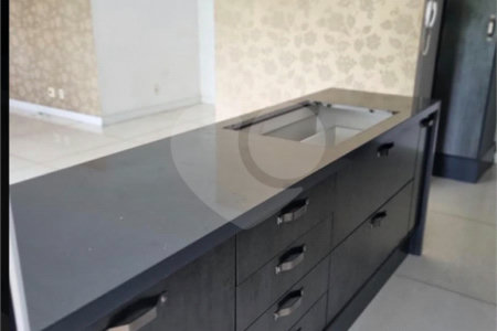 Apartamento à venda com 3 suítes em Várzea da Barra Funda, São Paulo, SP