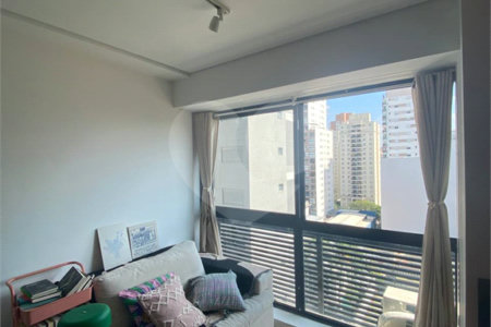Apartamento à venda com 12 quartos, sendo 1 suíte,  em Vila Pompéia, São Paulo, SP