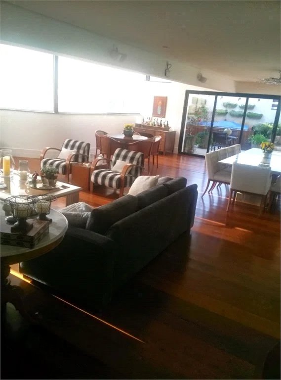 Apartamento à venda com 4 suítes em Vila Morumbi, São Paulo, SP