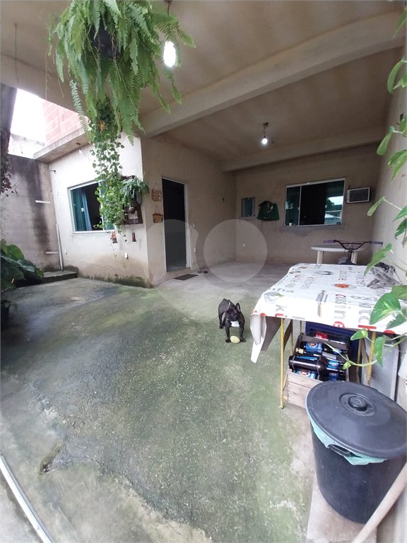 Casa à venda com 4 quartos, sendo 1 suíte, no condomínio Gramado do Mendanha, Rio de Janeiro - RJ